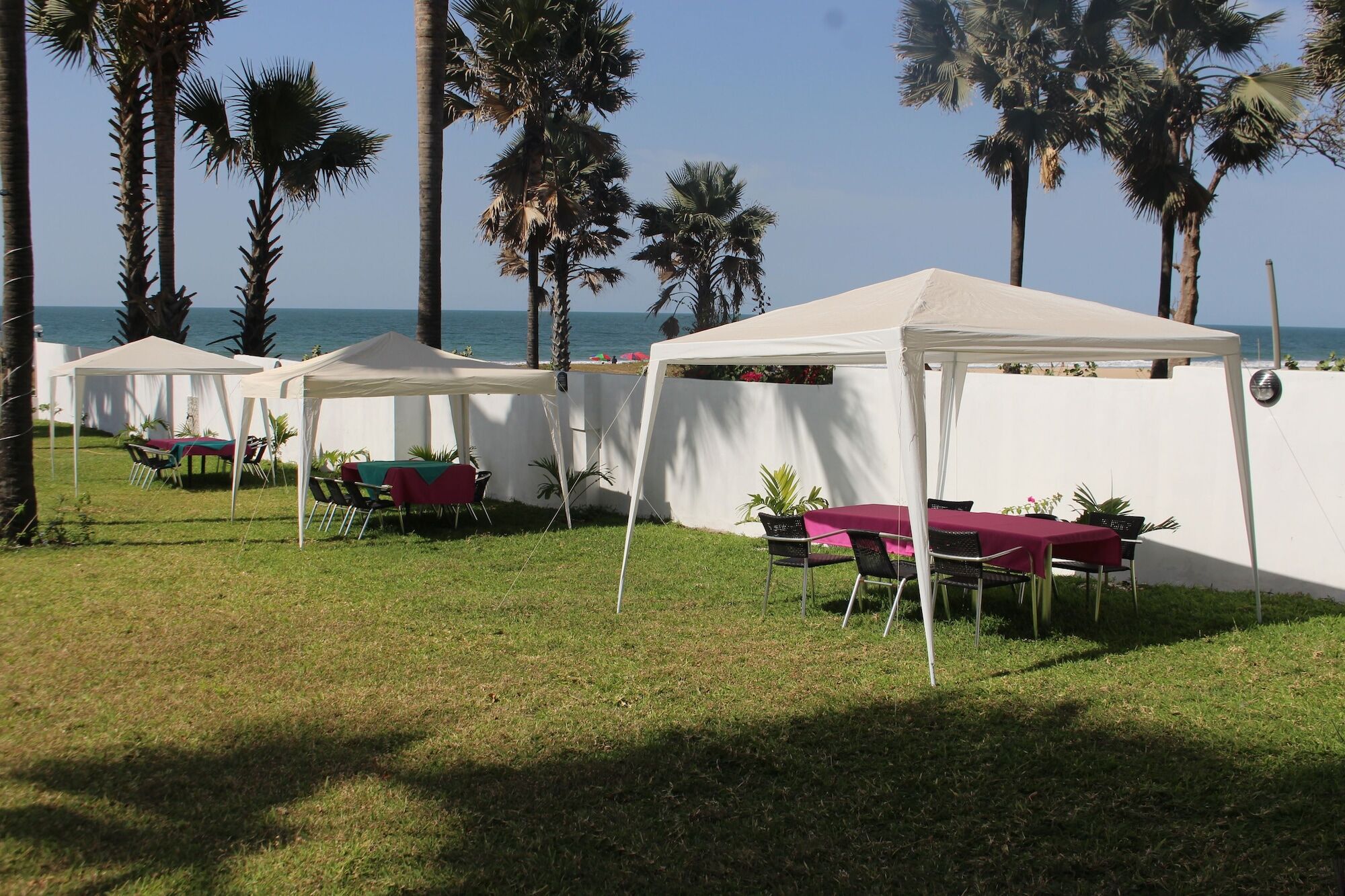 Swiss Boutique Hotel (Adults Only) Serrekunda Exterior photo